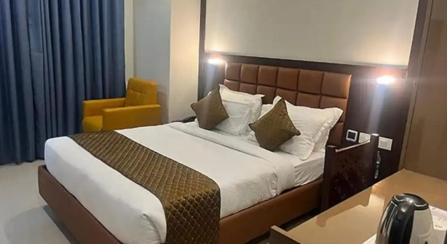 Номер Deluxe Fabhotel Prime Landridge