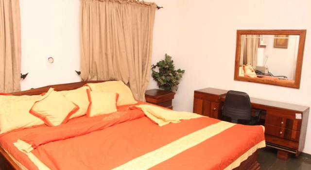 Rock Garden Hotel, Buchen Sie Hotel Lokoja Kogi