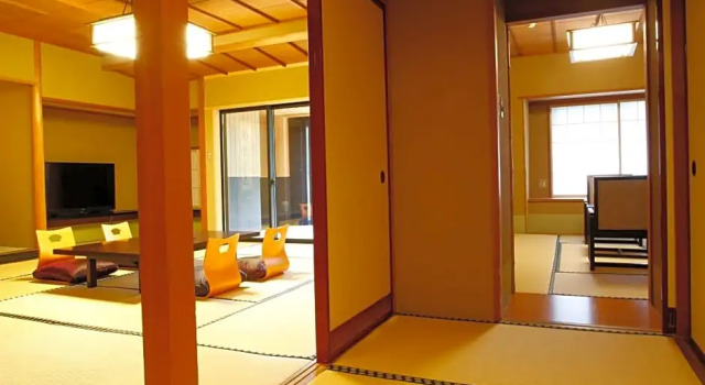 Семейный номер Standard Yamanaka Onsen Hanatsubaki