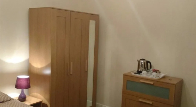 Acton Lodge, Забронировать Отель Отели Middlesex с завтраком, Завтраки