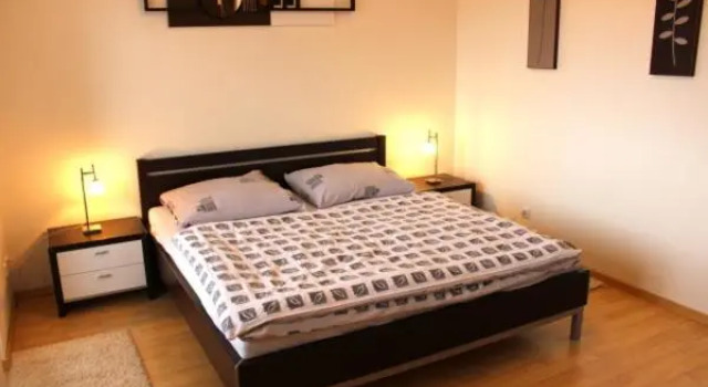 Holiday House - Orange Antik 112 Lipno Home, Забронировать Отель Липно-над-Влтавой Водохранилище Липно, рядом с Lipno Rope Park