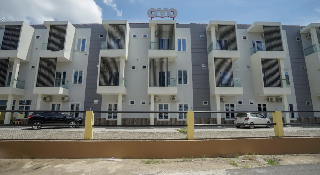 OYO 443 Hotel Barlian, Rezerwuj Hotel Palembang Sumatra