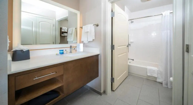 Люкс с 2 комнатами Staybridge Suites - Summerville by IHG