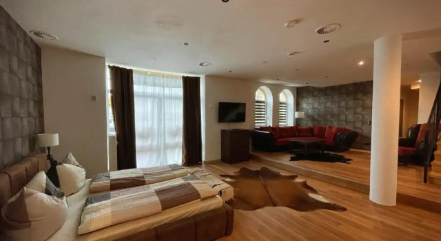 Talgarten Suite