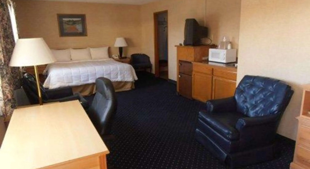 Econo Lodge Inn & Suites Central, Prenota Hotel Medford 