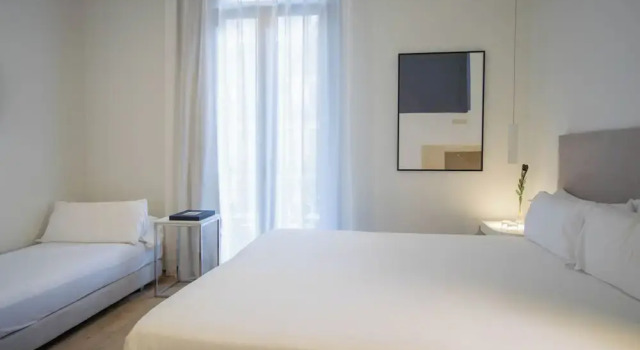 Номер Standard с балконом Storni Barcelona by Forget me not