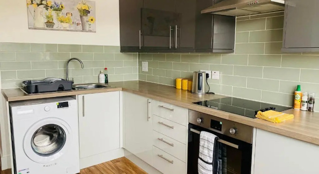 Апартаменты Church Road Apartment by Aldershot Short Stays