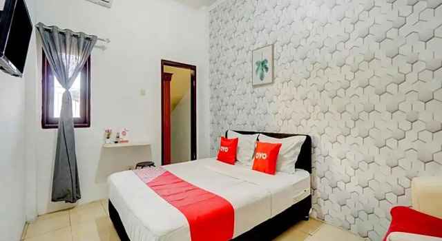 OYO Flagship 90502 Holistay Malang New