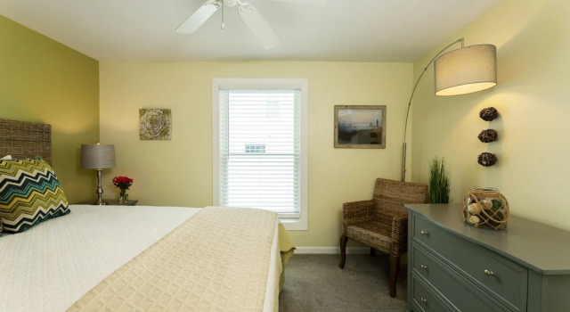 Номер Standard Looking Glass Beachfront Inn