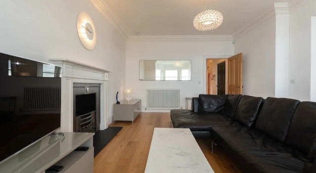 Luxury Penthouse on The Scores, Забронировать Отель Отели Сент-Андрус 4 звезды, рядом с St Andrews Cathedral, 4*