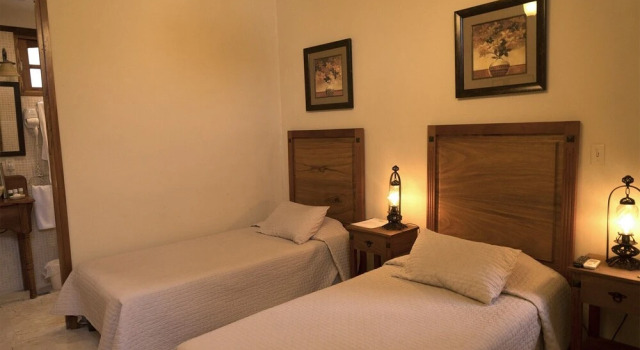 Marquez De Liz 5 - Suite With 2 Beds In Havana, Забронировать Отель Vedado Гавана, рядом с Revolution Square
