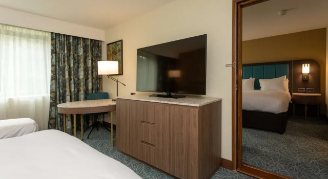 Habitación cuádruple familiar Superior DoubleTree by Hilton Hotel Nottingham - Gateway