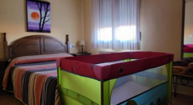 Apartamentos El Prado FAMILIAS, Book Apartment Hotels in Aragon with Parking, Parking