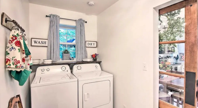 Коттедж с 3 комнатами Charming Country Cottage: 5 Mi to Downtown Tulsa!