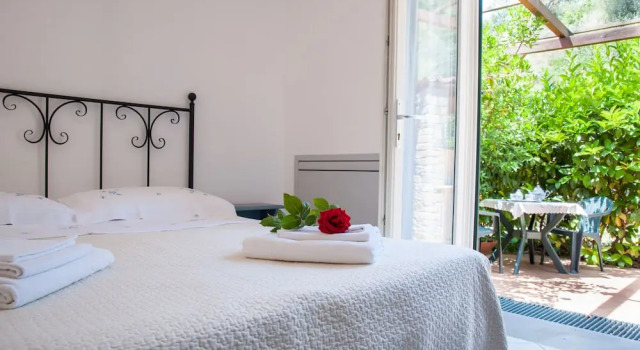 Affittacamere Il Melograno, Book Hotel Hoteller i Pollica med morgenmad, Morgenmad