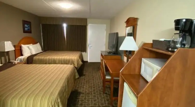 Номер Superior Angus Inn Motel