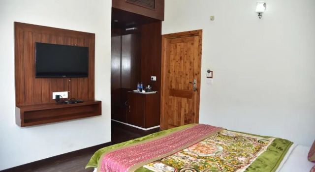 Номер Superior Chandertal Regency Hotel & Spa, Manali
