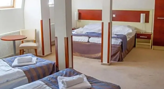 Conforto Quádruplo quarto City Partner Hotel Gloria