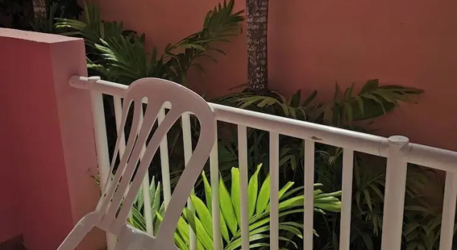 Четырёхместный номер Deluxe с балконом и с видом на сад Selva Boutique Hotel - Luquillo Oceanfront Retreat - Adults only