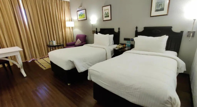 Двухместный номер Deluxe Hotel Royal Orchid Bangalore