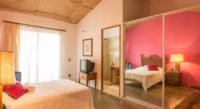 Casa La Columna, Book Guesthouse Hotels in Jalisco with a Pool, Swimming Pool