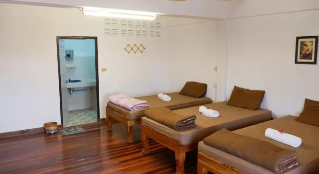 Кровать в общем номере (женский номер) My Home Hostel Sukhothai