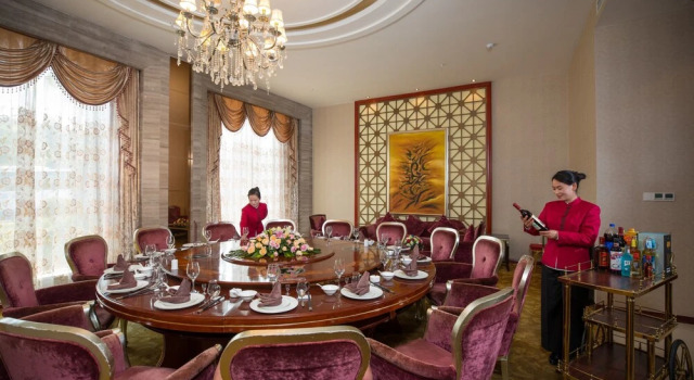 Clarion Resort Leishan Hot Spring Resort, Rezerwuj Ośrodek wypoczynkowy Hotele resortowe w Huangshi, Ośrodek wypoczynkowy