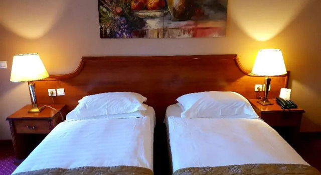Standardowy pokój Royal Hotel