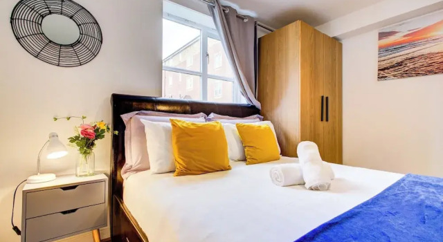 Spacious 2-bed Apartment, Family With Pets Welcome, Varaa Huoneisto Asunnot kohteessa Merseyside, Huoneisto