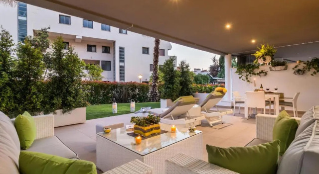 Апартаменты с 2 комнатами Sweet Inn Apartments - Royal Banus