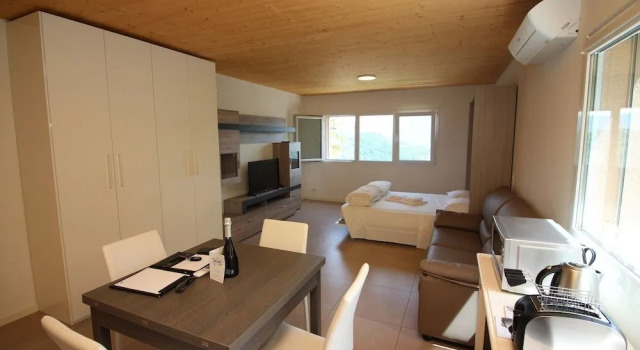Ca' Balmelli With Shared Pool, Rezerwuj Hotel Bioggio Tessyn