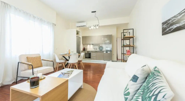 Luxury Veni Apartment in the heart of Athens, Забронировать Апартаменты/квартира Апартаменты Афины, рядом с Turkish Embassy Athens, Апартаменты/квартира
