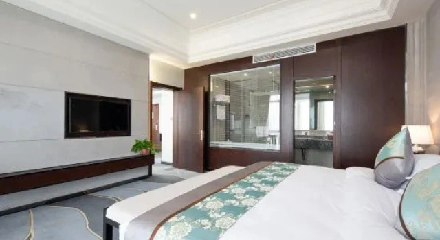 Люкс Deluxe Huanyue Wansheng International Hotel