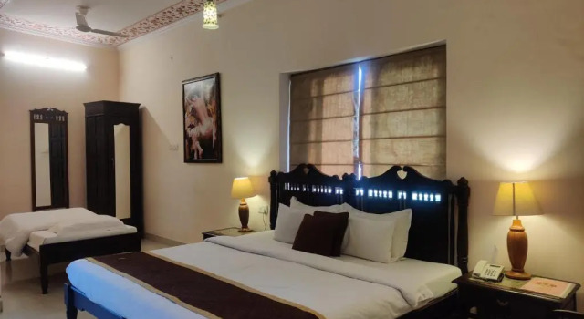 Трёхместный номер Deluxe Suryaa Villa - A Boutique Heritage Hotel