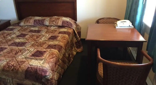 Четырёхместный номер Standard Summer Wind Budget Motel