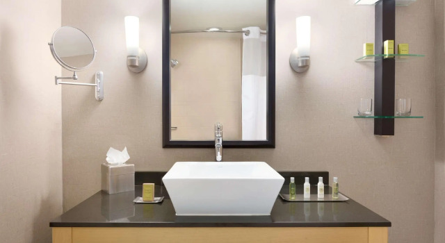 Двухместный номер Standard DoubleTree by Hilton Hotel Oklahoma City Airport