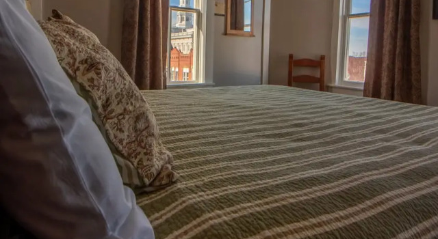 Полулюкс Nauvoo Temple House Hotel