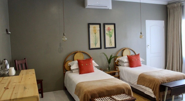 Двухместный номер Standard с видом на бассейн iGwalagwala Guest House