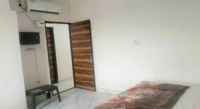 OYO Hotel Mannat Valley, Забронировать Отель Фаридабад штат Харьяна