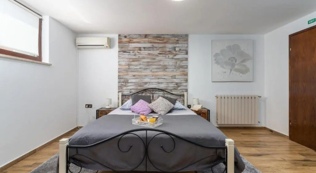 Студия Apartments Ariana
