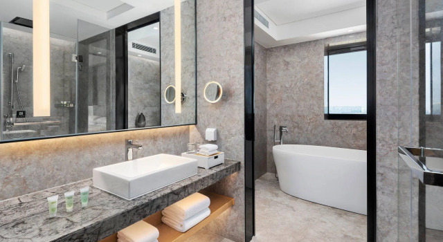 Люкс Courtyard by Marriott Hangzhou West