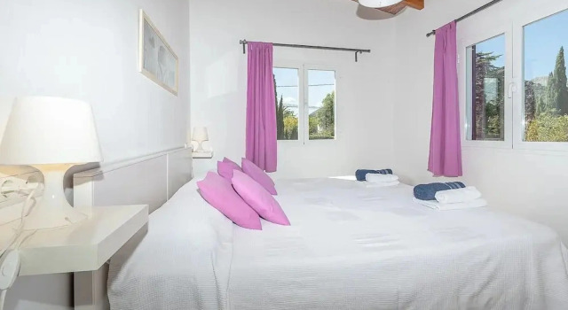 Villa in Pollensa With Private Pool