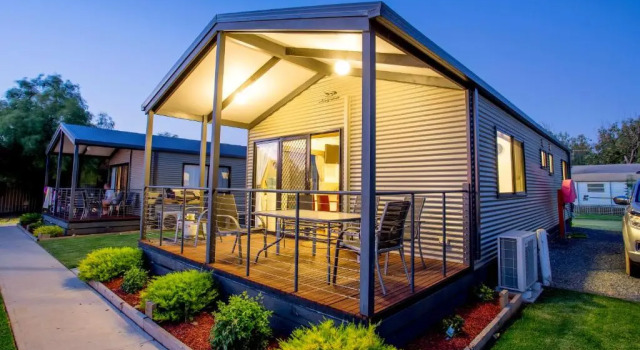 Вилла Luxury Yarrawonga Mulwala Holiday Park