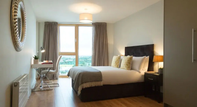 Your Base Dublin - Sandyford, Boek Appartement Sandyford Dublin