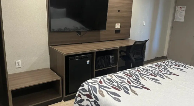 Номер Superior Red Roof Inn Raleigh Northeast - Downtown