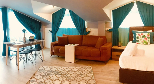 Sirena's Suites