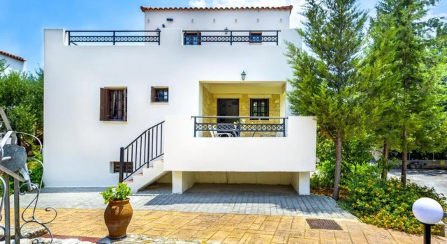 Вилла Standard Douliana Villas