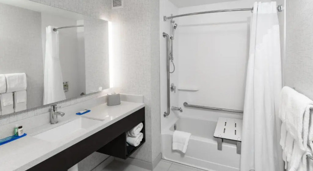 Двухместный номер Standard Holiday Inn Express & Suites - Saskatoon East - University by IHG