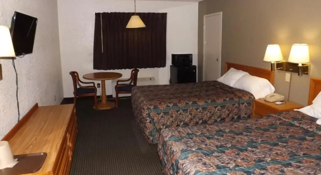 Четырёхместный номер Standard KCI Lodge