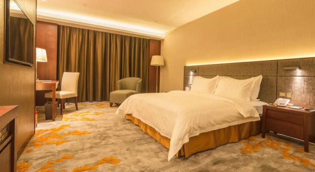 The Summit Hotel